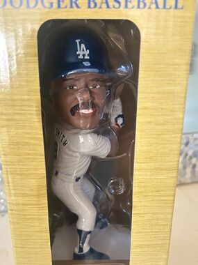 LA Dodgers Reggie Smith Baseball Bobblehead Figurine